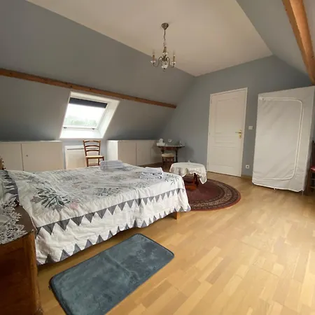 La Maison D'aime - Spacieuse Et Grand Jardin