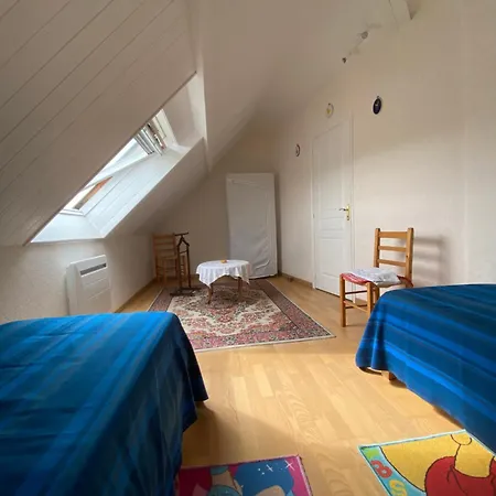 La Maison D'aime - Spacieuse Et Grand Jardin Дом отдыха