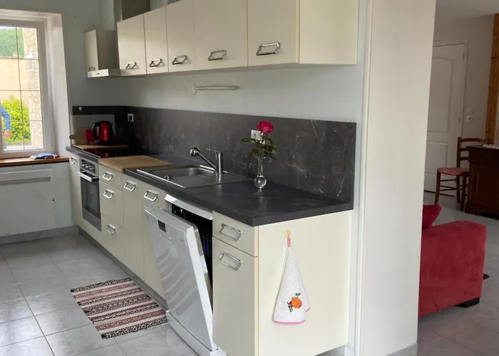 La Maison D'aimé - Spacieuse Et Grand Jardin Casa vacanze *